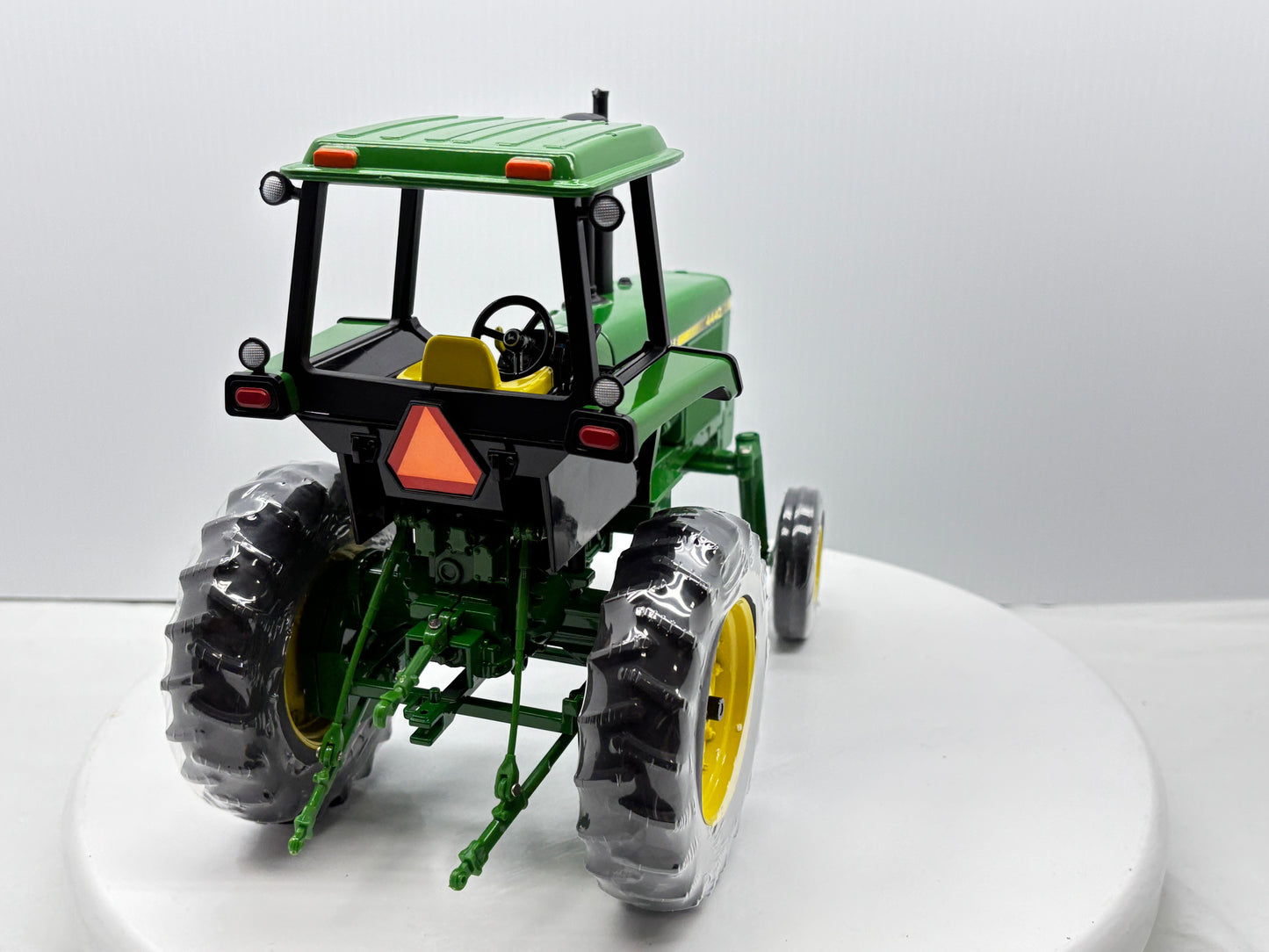 1/16 John Deere 4440 Hi-Crop