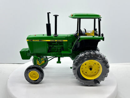 1/16 John Deere 4440 Hi-Crop