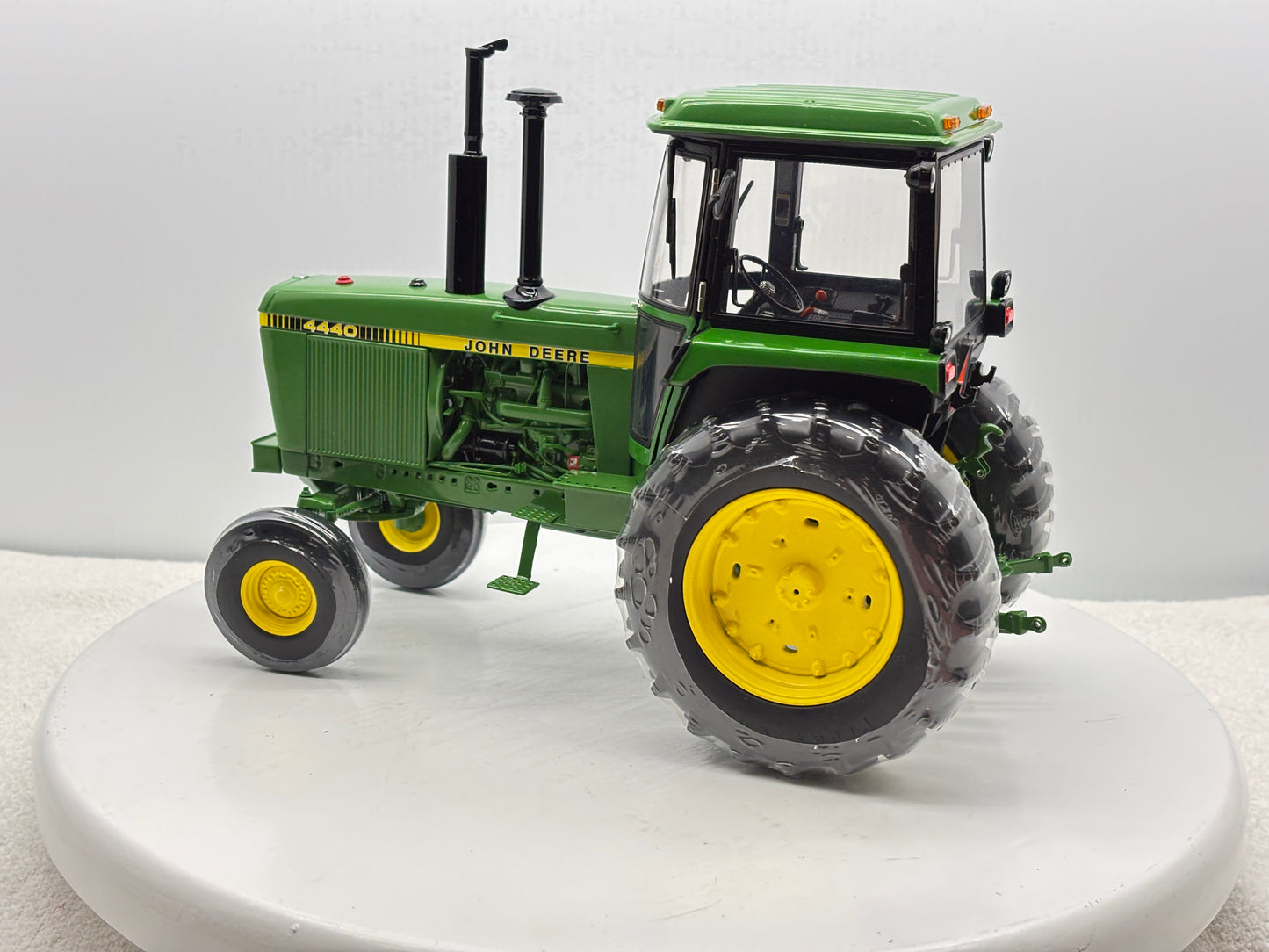 1/16 John Deere 4440 Precision #17