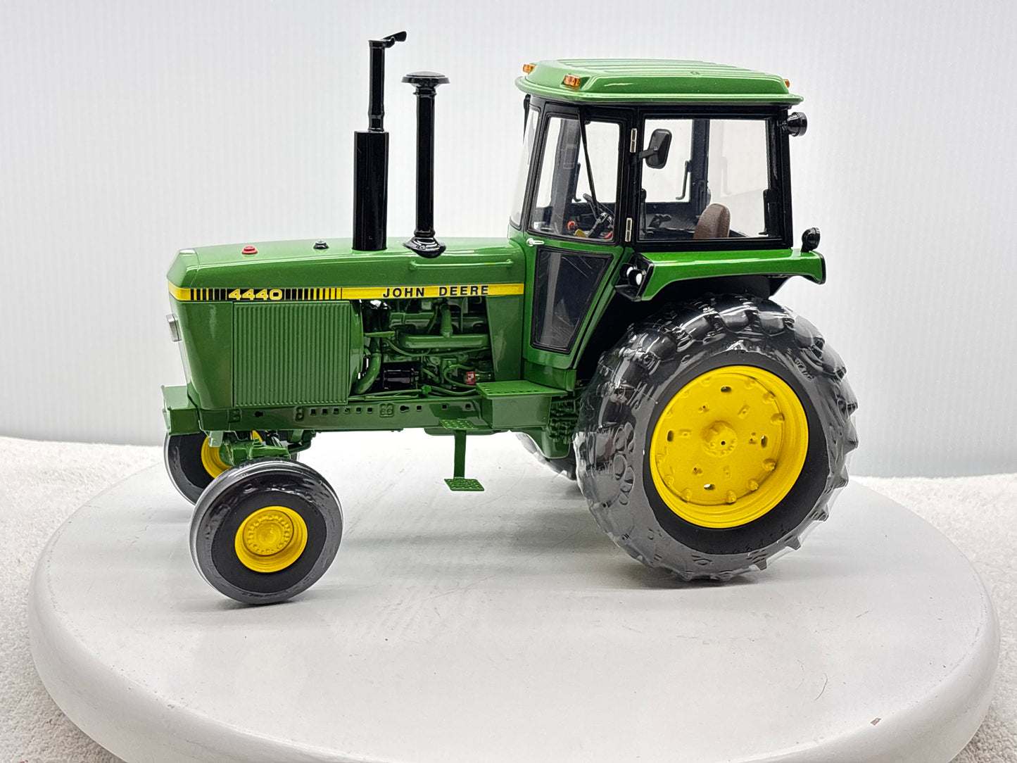 1/16 John Deere 4440 Precision #17