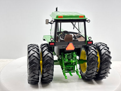 1/16 John Deere 4450 2wd Prestige