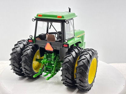 1/16 John Deere 4450 2wd Prestige
