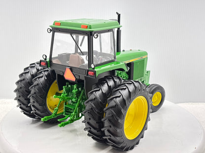 1/16 John Deere 4450 2wd Prestige