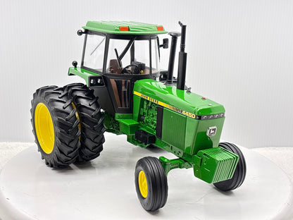 1/16 John Deere 4450 2wd Prestige