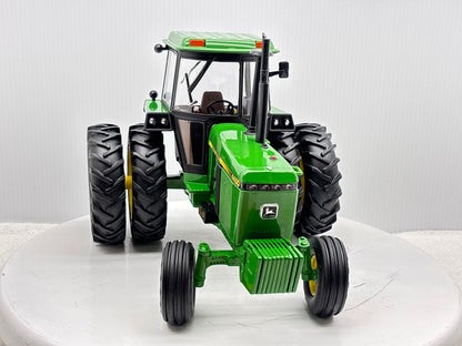 1/16 John Deere 4450 2wd Prestige
