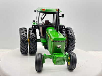 1/16 John Deere 4450 2wd Prestige