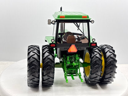 1/16 John Deere 4450 2wd Prestige