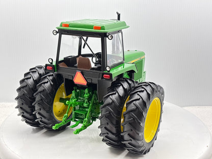 1/16 John Deere 4450 2wd Prestige