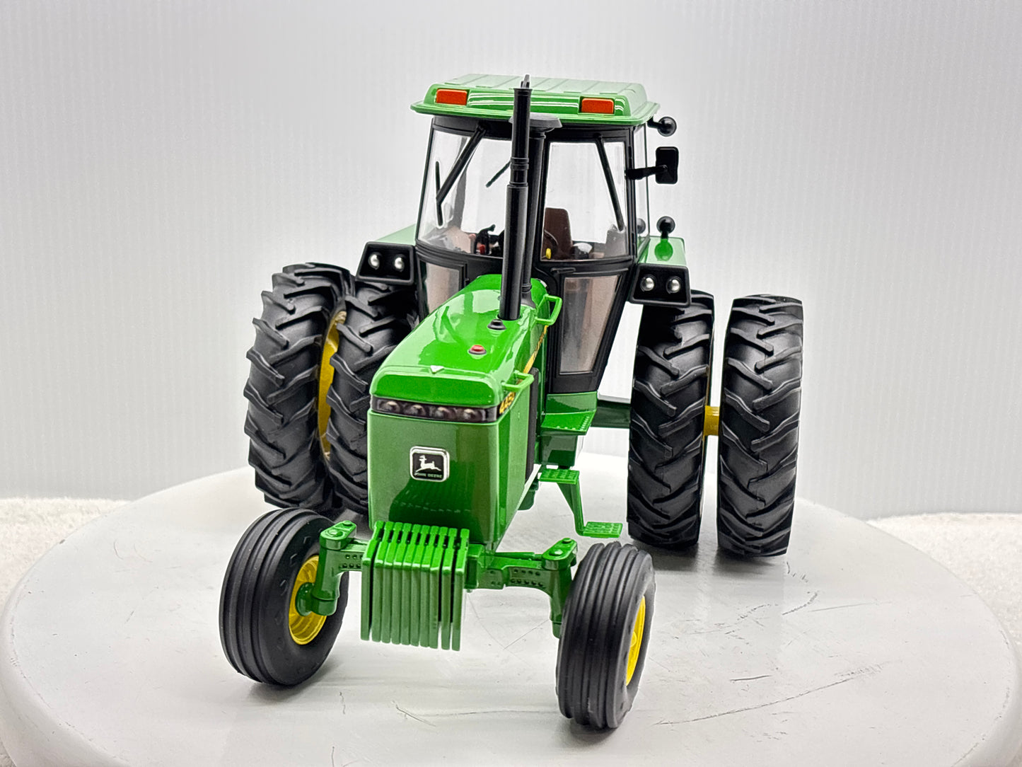 1/16 John Deere 4450 2wd Prestige