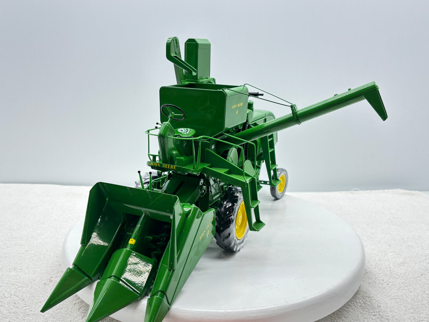 1/16 John Deere 45 Prestige