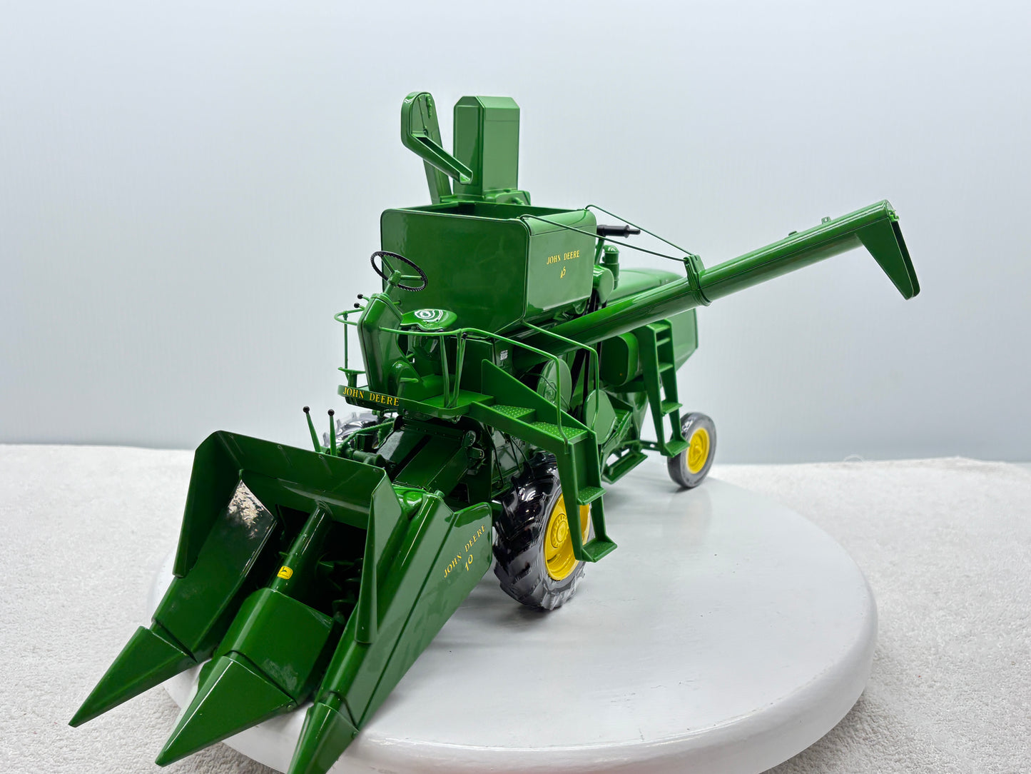 1/16 John Deere 45 Prestige