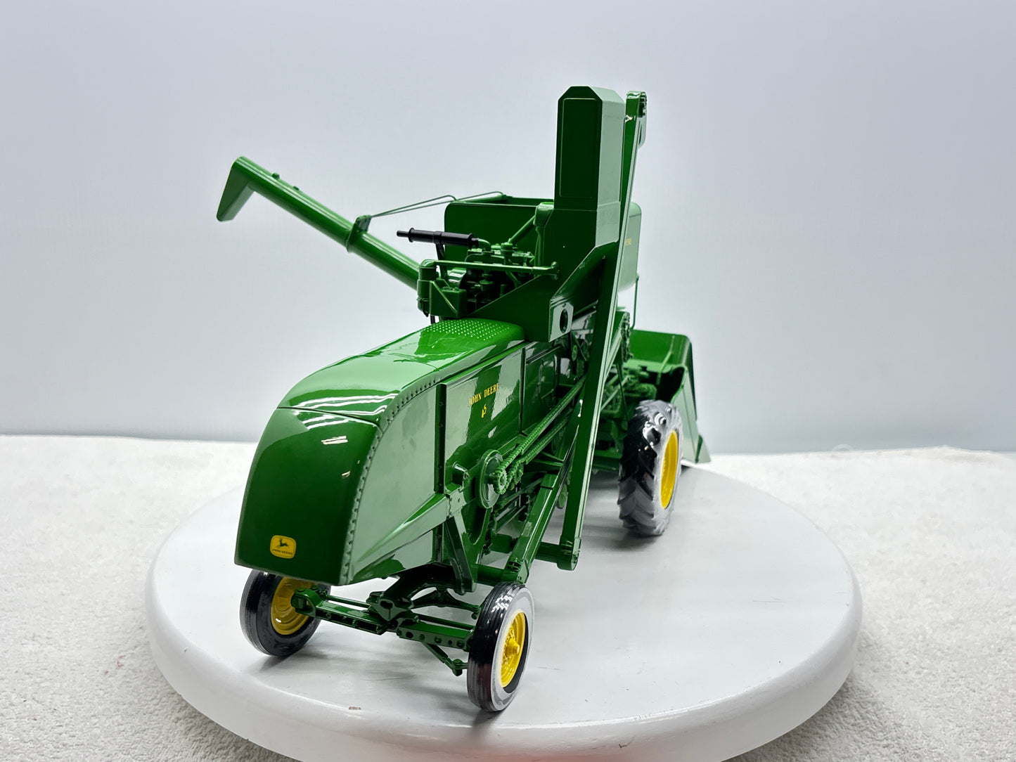1/16 John Deere 45 Prestige