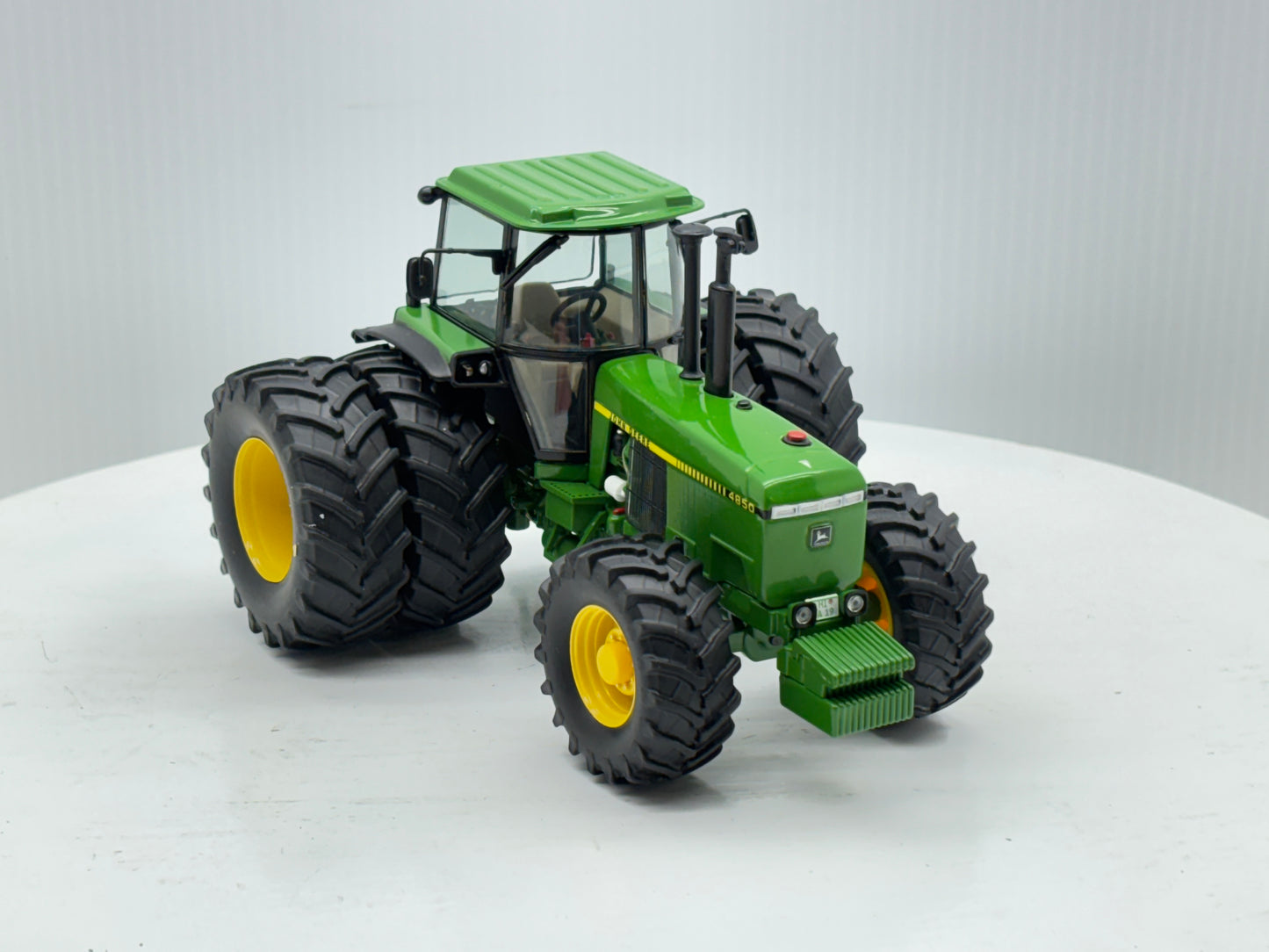 1/32 John Deere 4850