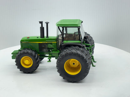 1/32 John Deere 4850