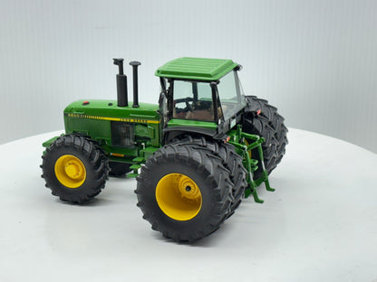 1/32 John Deere 4850
