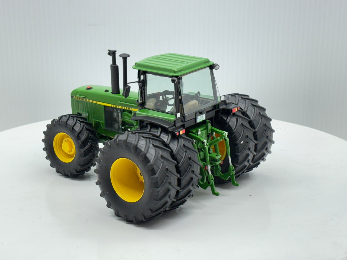 1/32 John Deere 4850