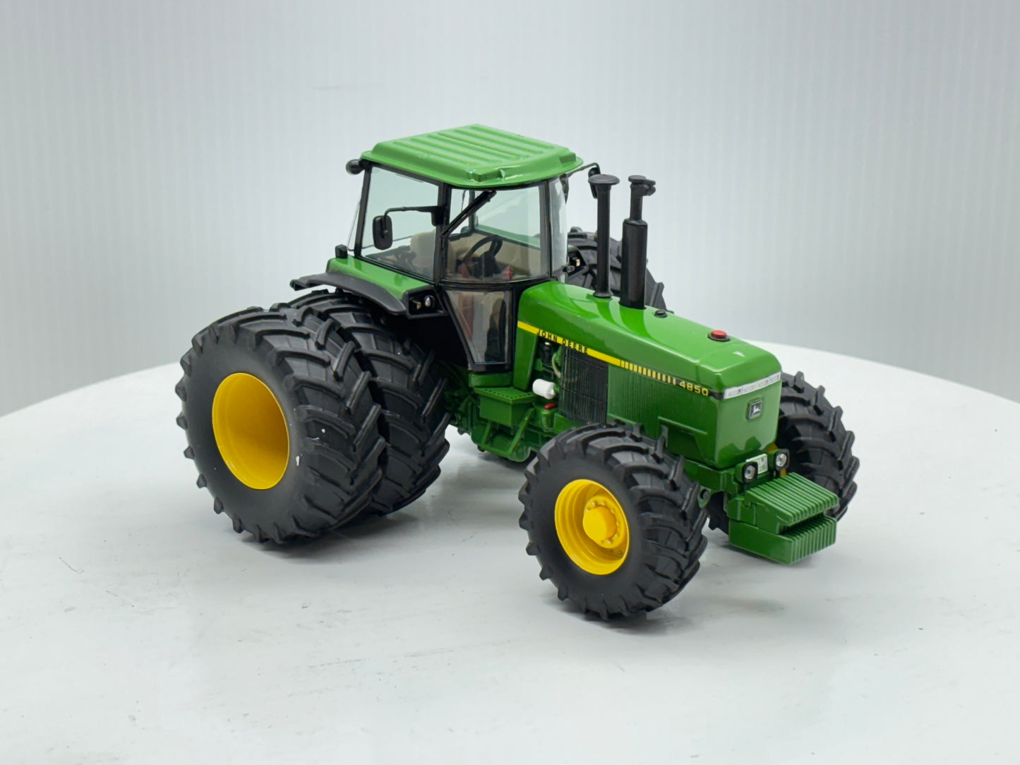 1/32 John Deere 4850