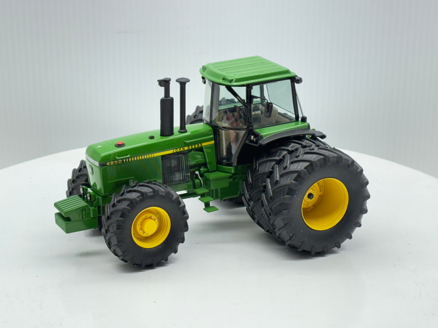 1/32 John Deere 4850