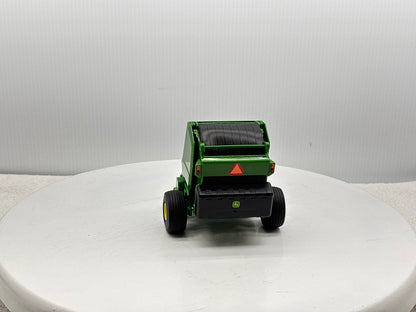 1/16 John Deere 560R Round Baler
