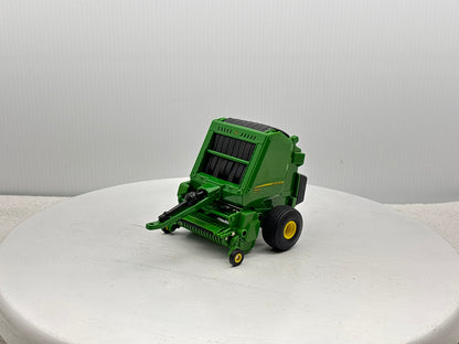 1/16 John Deere 560R Round Baler