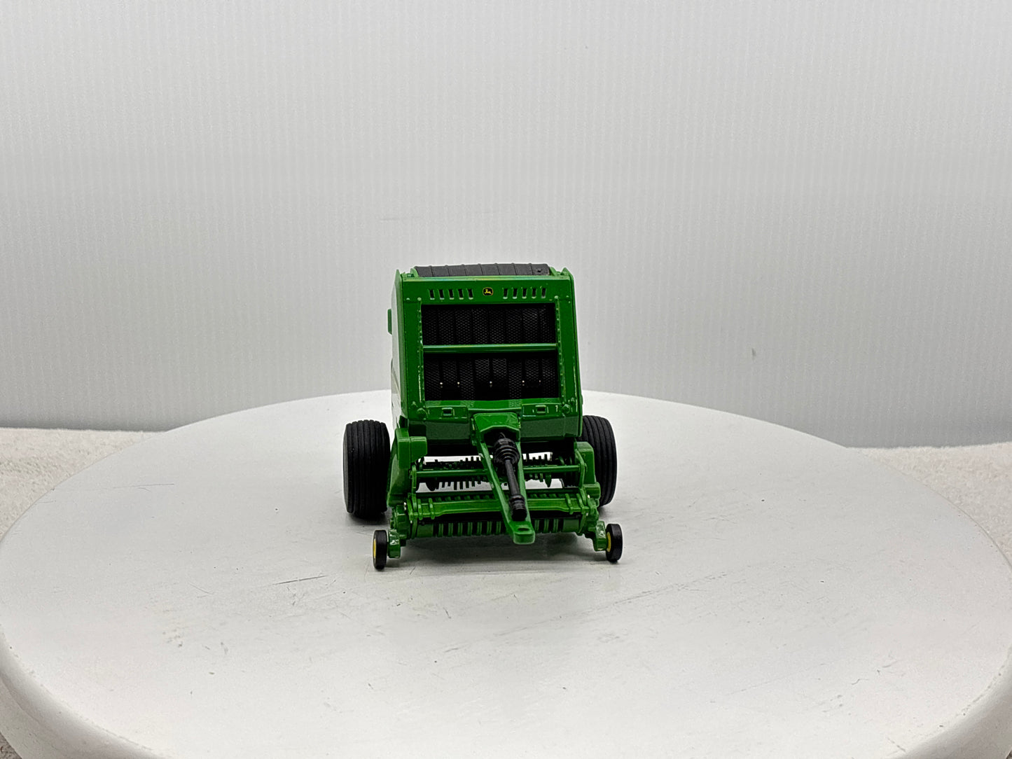 1/16 John Deere 560R Round Baler