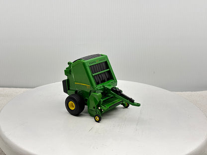1/16 John Deere 560R Round Baler