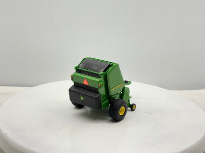 1/16 John Deere 560R Round Baler
