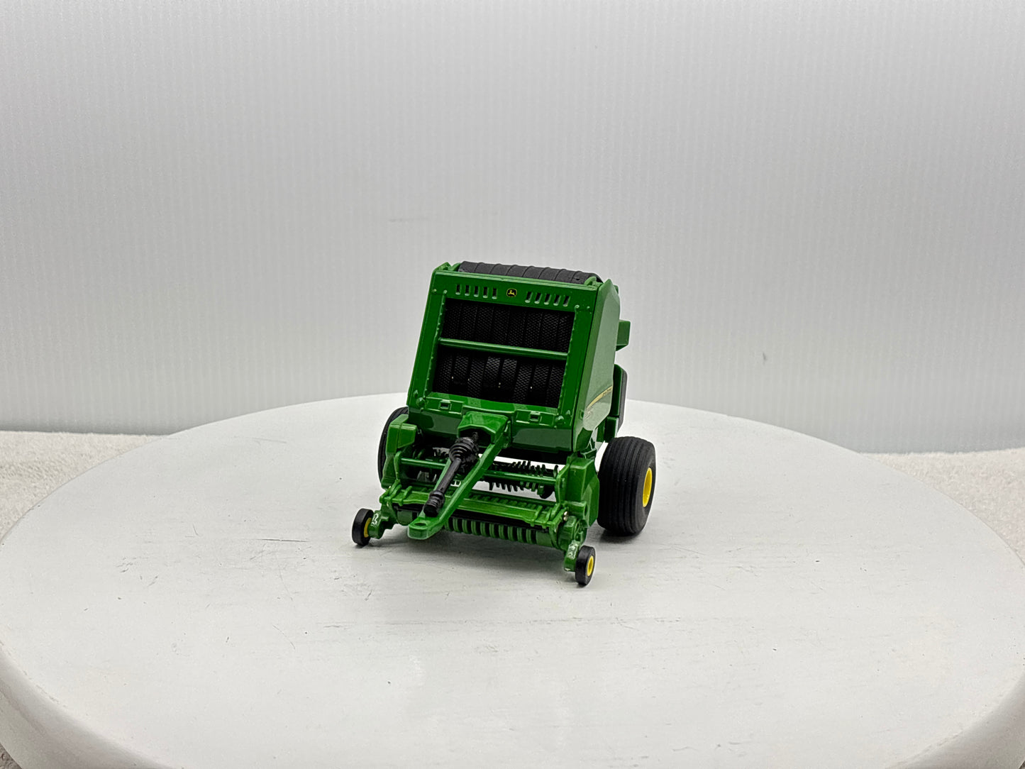 1/16 John Deere 560R Round Baler