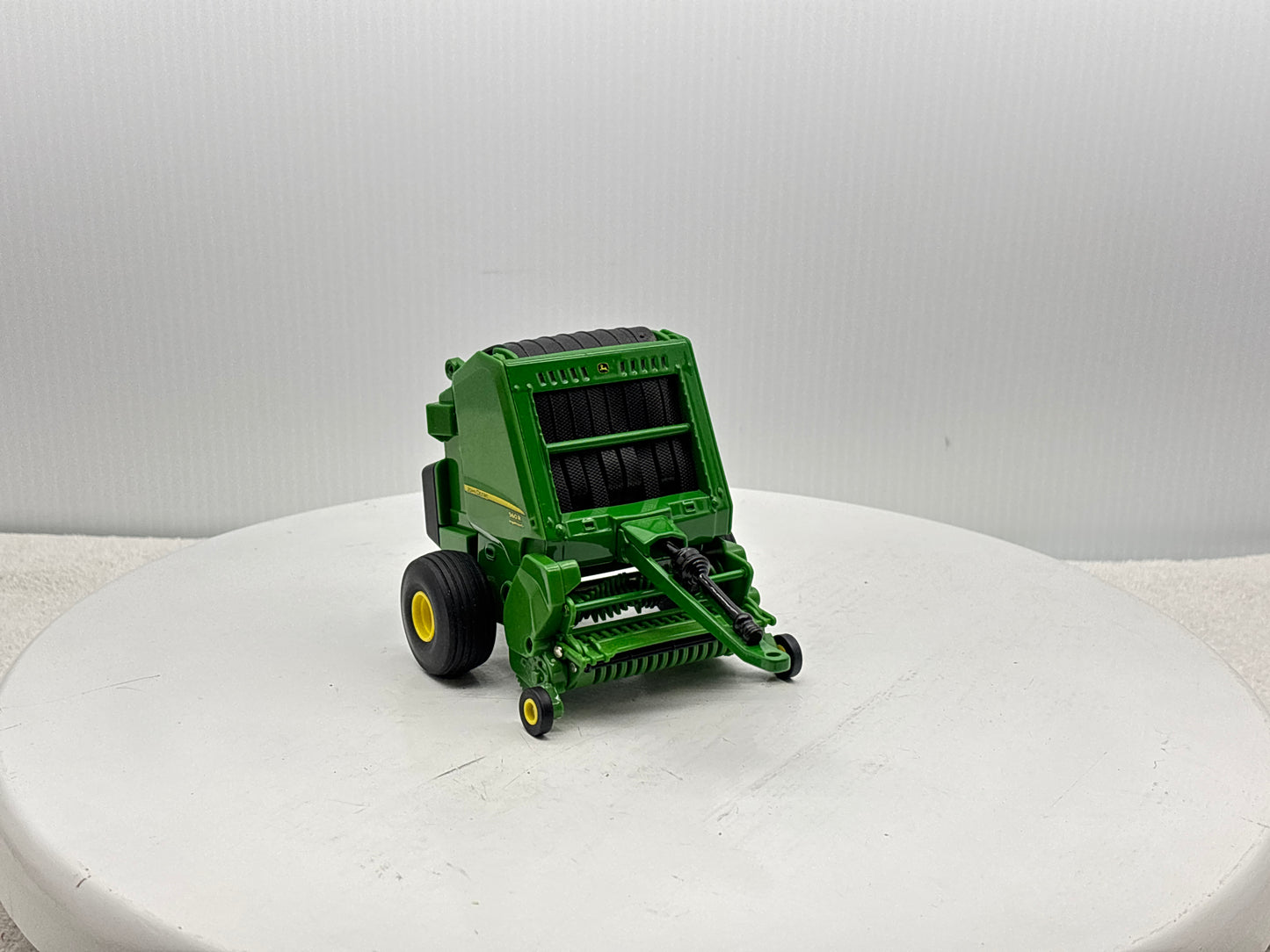 1/16 John Deere 560R Round Baler