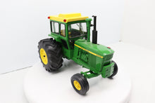 1/16 John Deere 6030