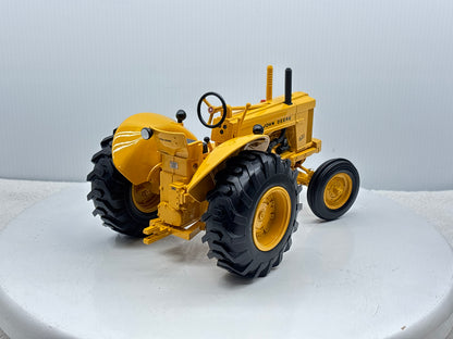 1/16 John Deere 620 Industrial