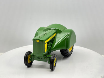 1/16 John Deere 620 Orchard Tractor