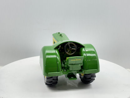 1/16 John Deere 620 Orchard Tractor