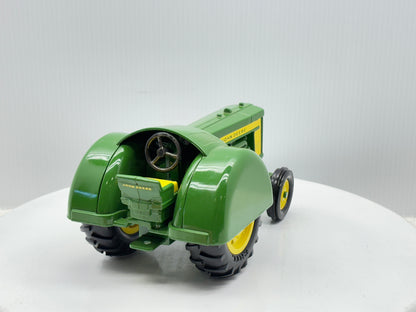 1/16 John Deere 620 Orchard Tractor
