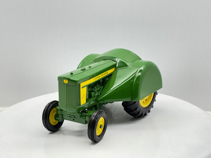 1/16 John Deere 620 Orchard Tractor
