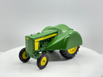 1/16 John Deere 620 Orchard Tractor