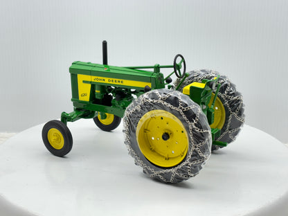 1/16 John Deere 620 Row Crop