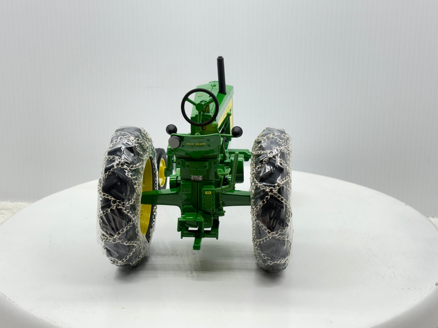 1/16 John Deere 620 Row Crop