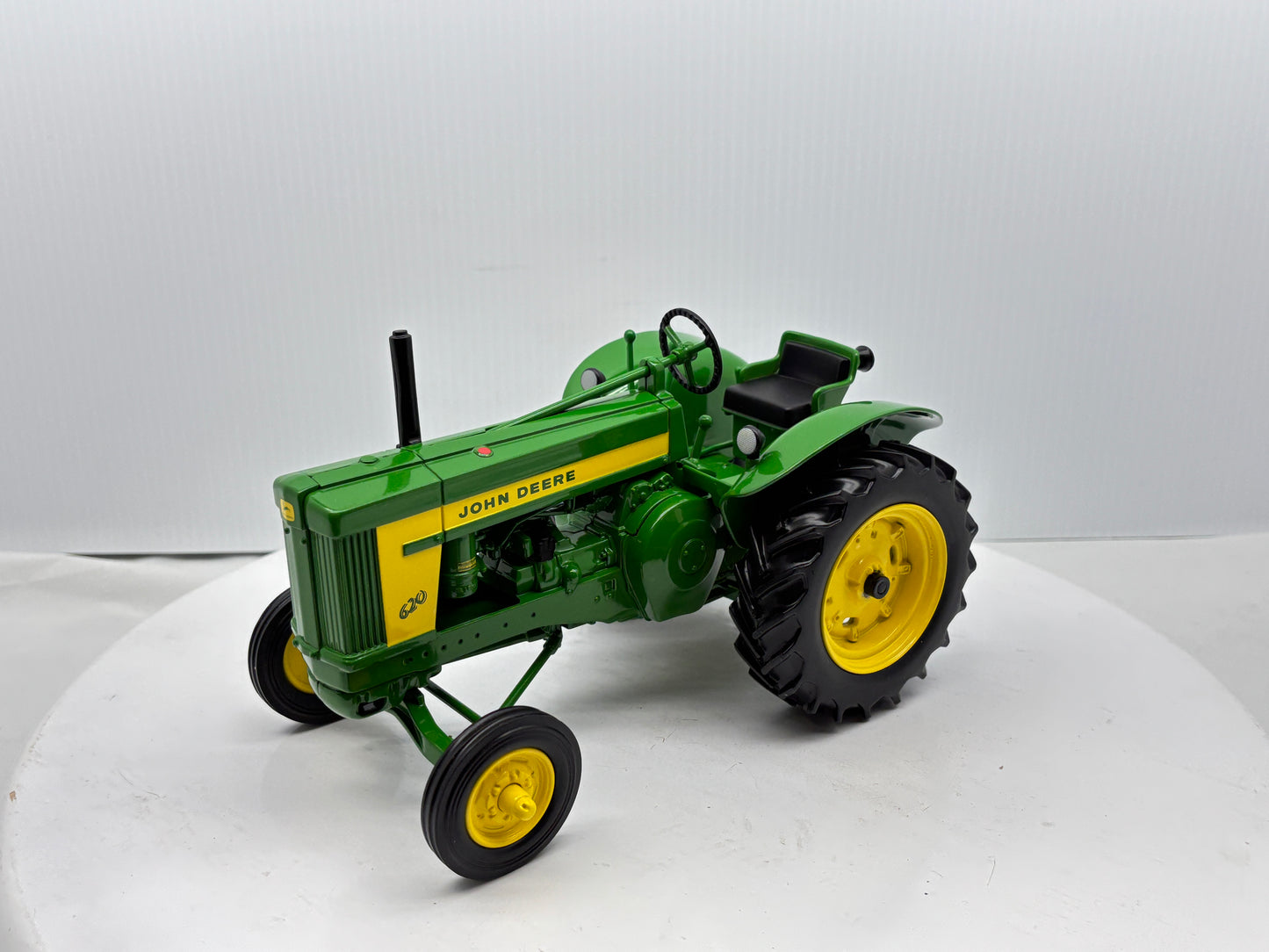 1/16 John Deere 620 SFTS