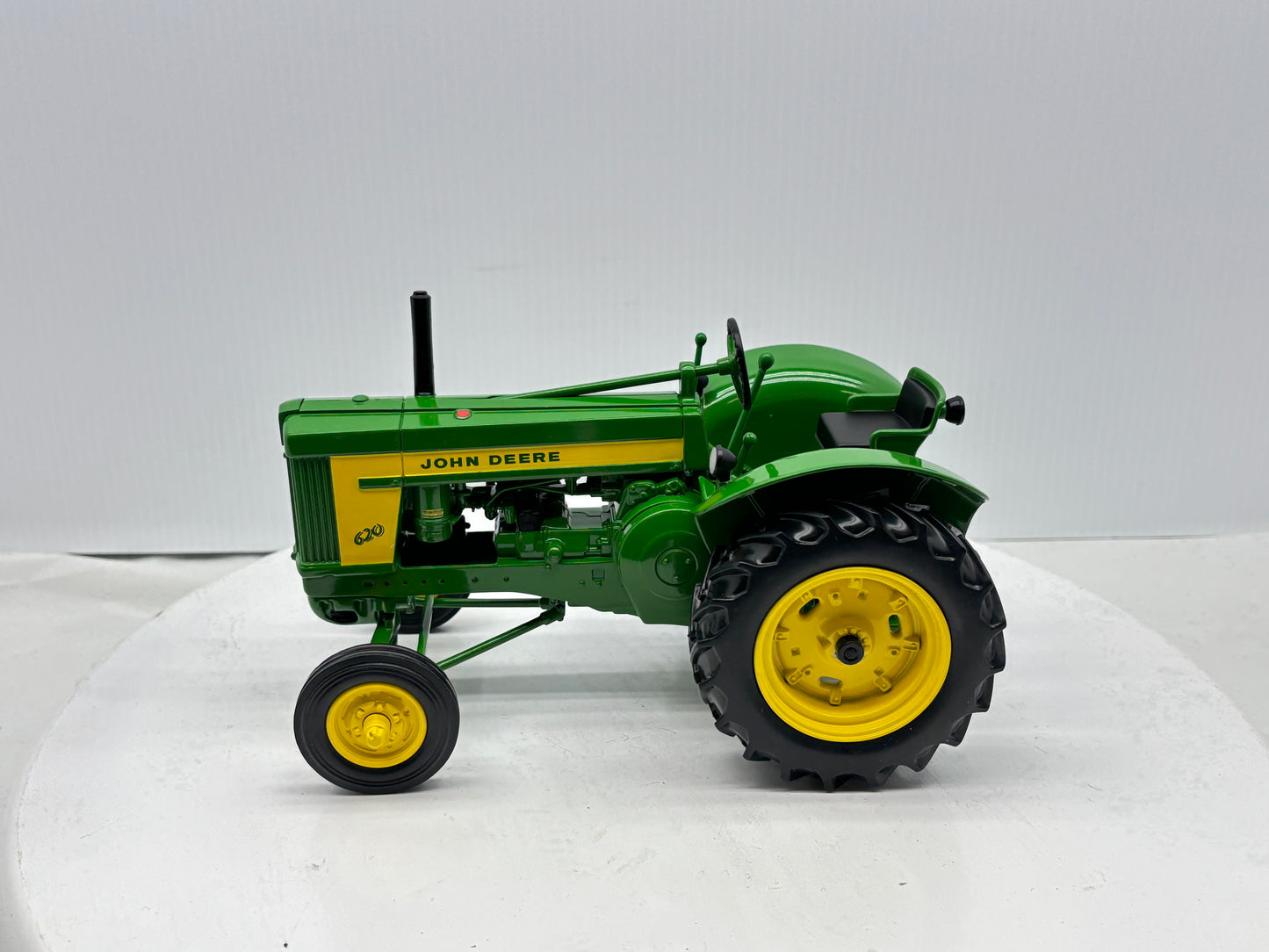 1/16 John Deere 620 SFTS