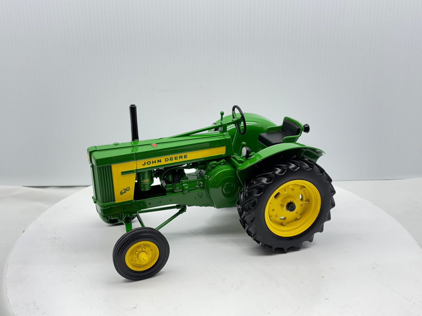 1/16 John Deere 620 SFTS