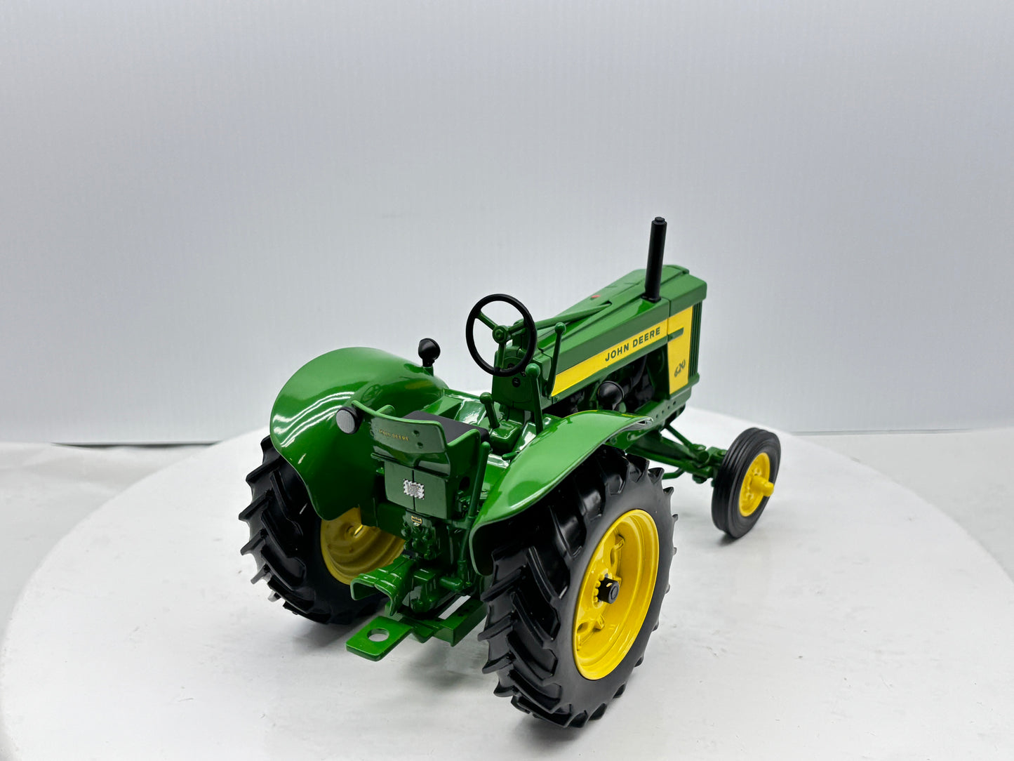 1/16 John Deere 620 SFTS