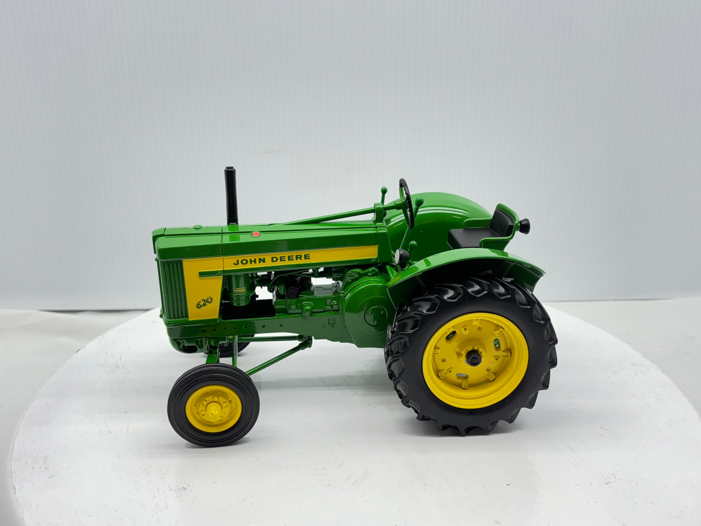 1/16 John Deere 620 SFTS