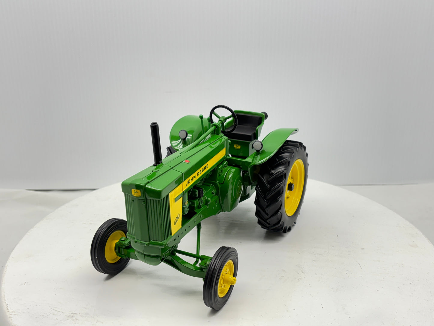 1/16 John Deere 620 SFTS