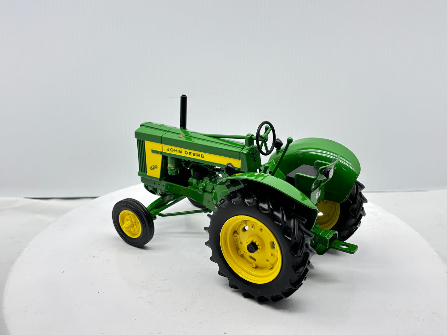 1/16 John Deere 620 SFTS