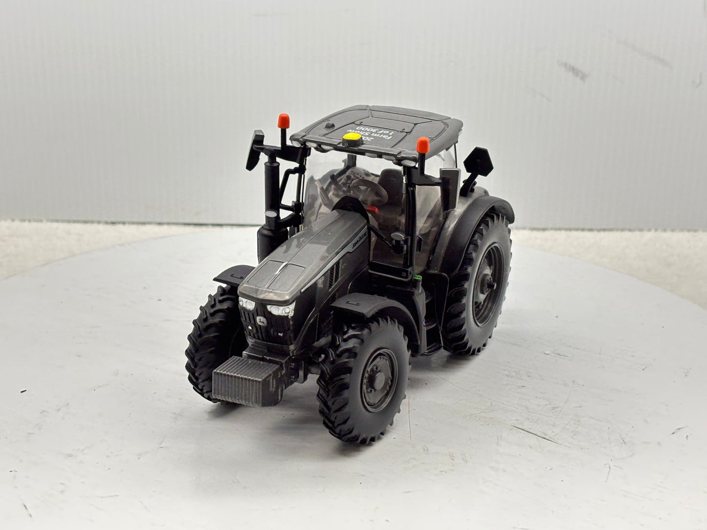 1/32 John Deere 6R 155 Charcoal