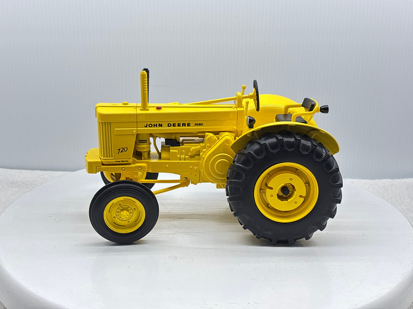 1/16 John Deere 720 Industrial Standard