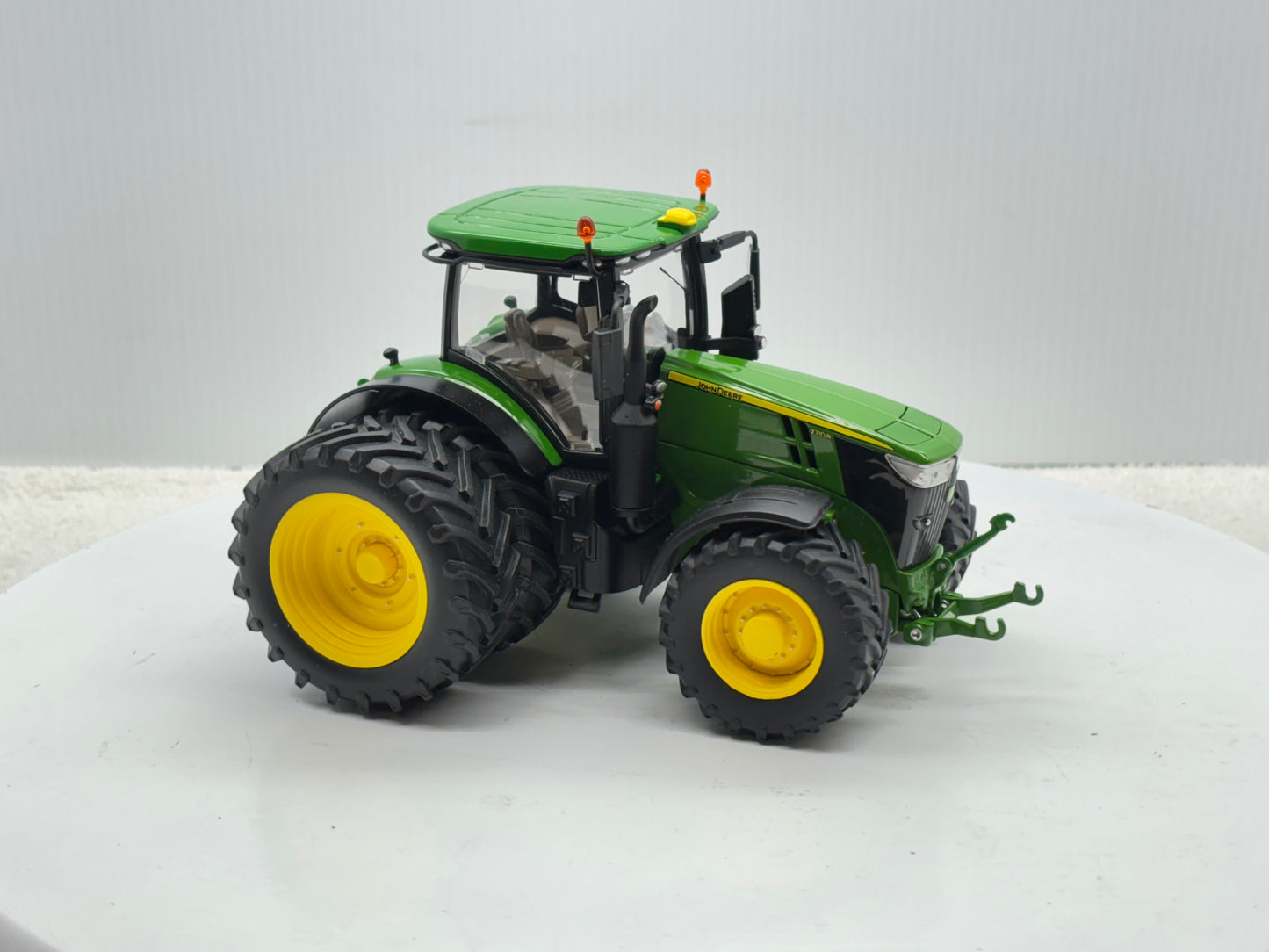 1/32 John Deere 7310R