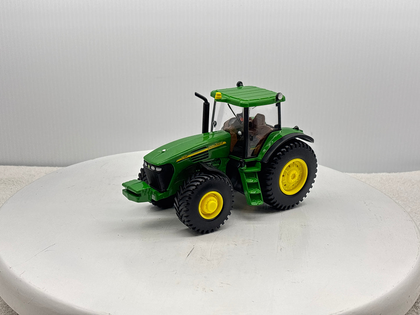 1/32 John Deere 7820