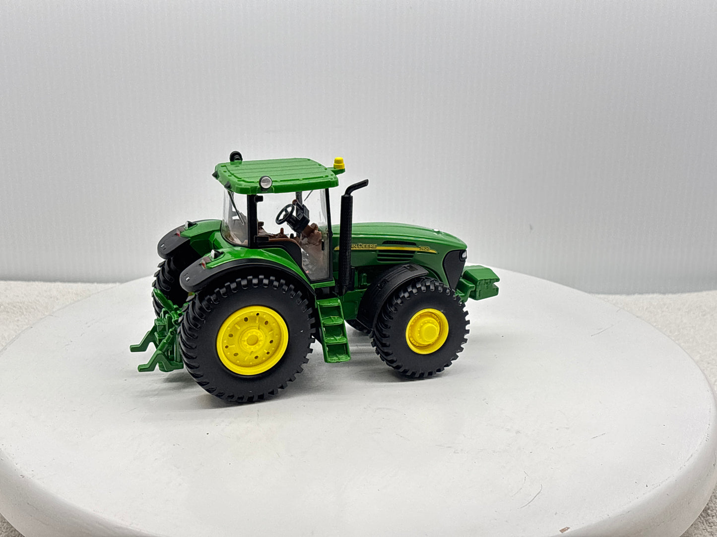 1/32 John Deere 7820